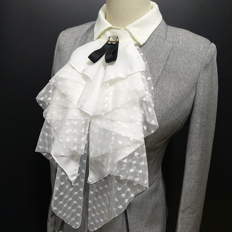 Collier de dentelle blanche su - Shirts avis et prix